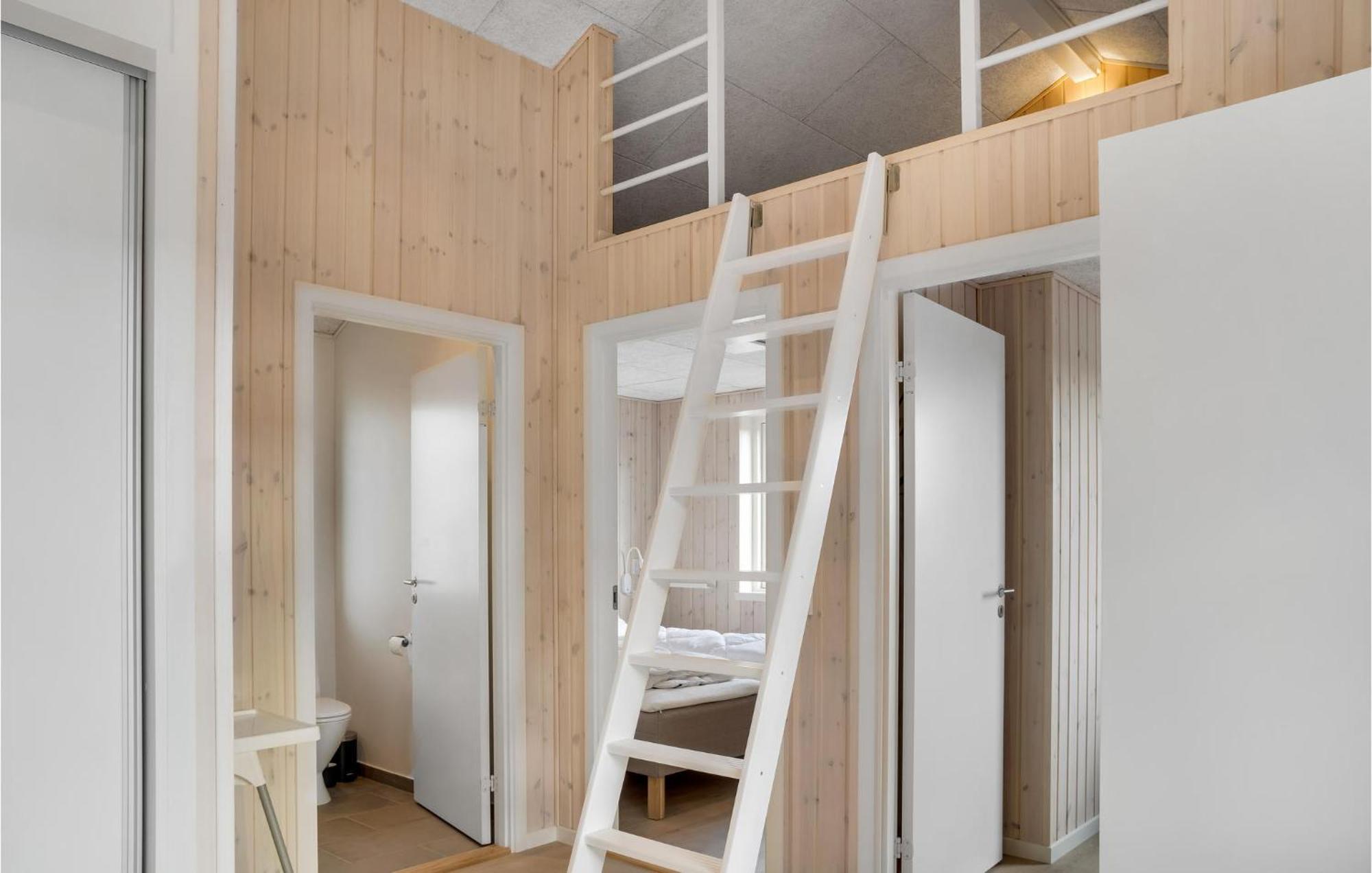 Lovely Home In Vaeggerlose With Kitchen Bøtø By Εξωτερικό φωτογραφία