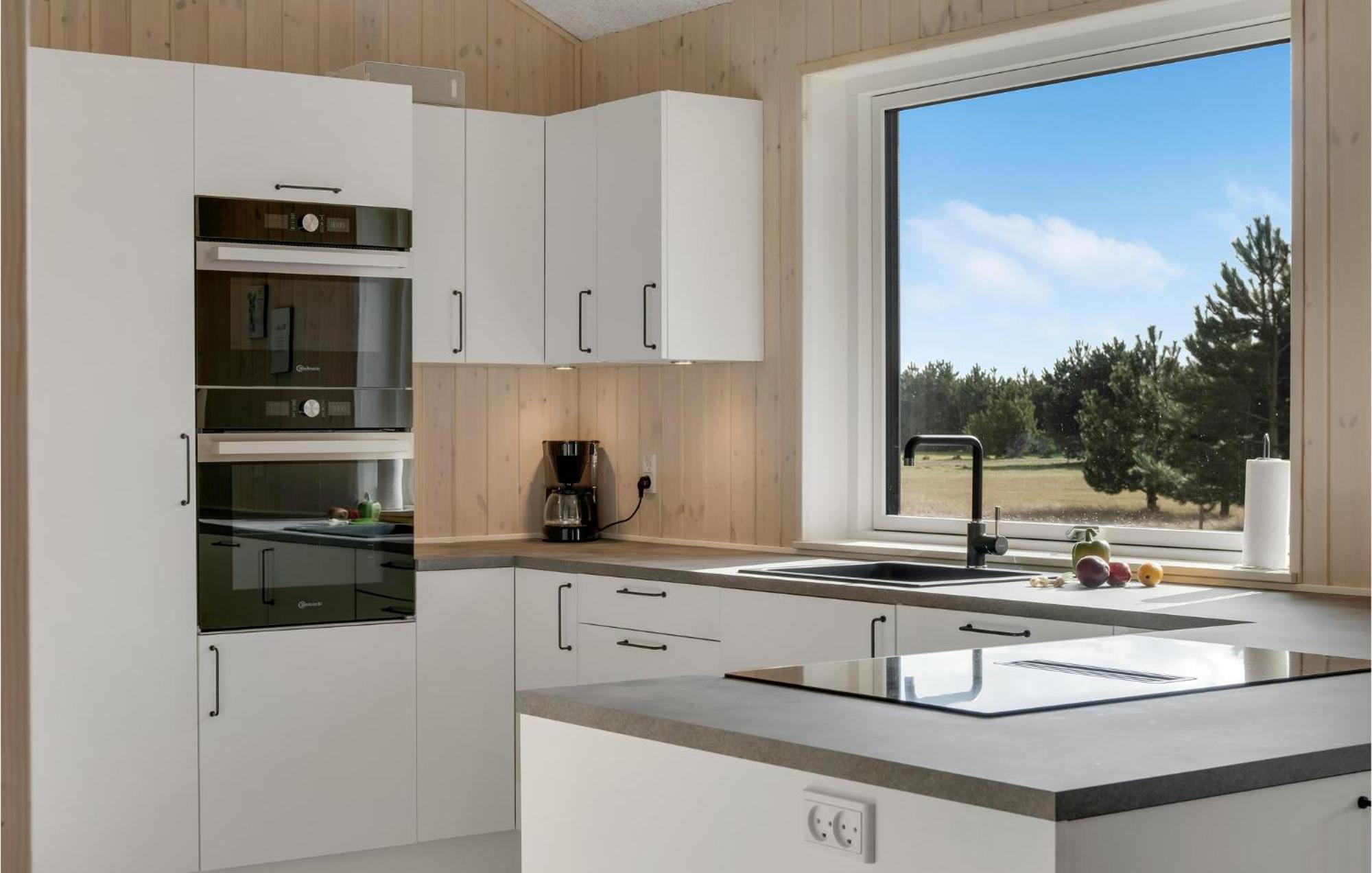 Lovely Home In Vaeggerlose With Kitchen Bøtø By Εξωτερικό φωτογραφία
